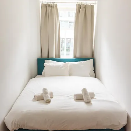 Canal View 3* Amszterdam