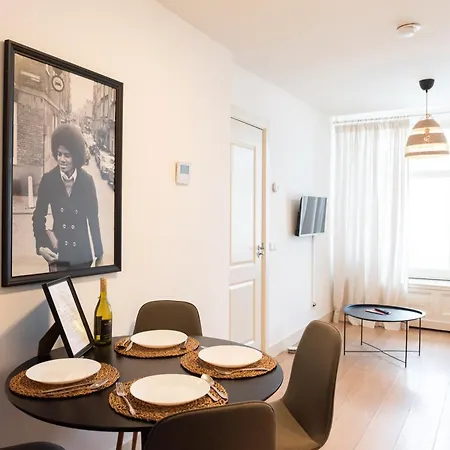 Canal View Gasthuis Amsterdam