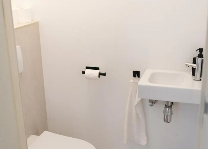 Canal View 3* Amsterdam